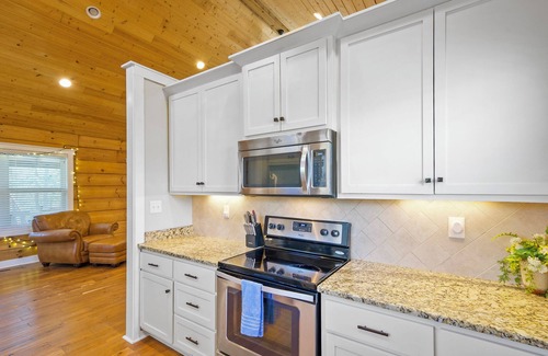 Monteagle Cabin | Escape to Nature @ Trailhead Cabins