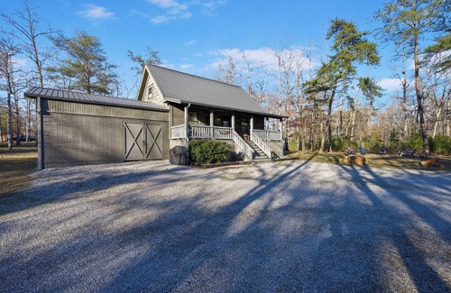 Monteagle Cabin | Escape to Nature @ Trailhead Cabins