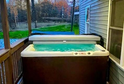 Lansing Apartment | Escape to NY Wine Country and Close to Ithaca