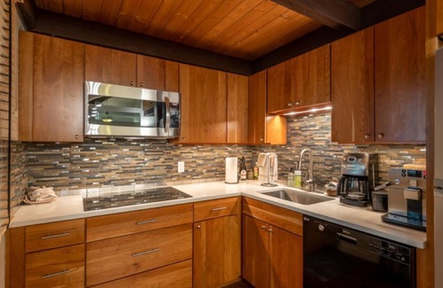 Whitefish Condo | Escape to Ptarmigan Village 28