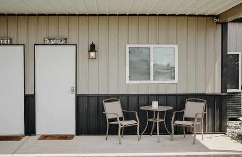 Elizabethtown House | Escape To Serenity: 1br Oasis Minutes From Town 1 Bedroom Retreat by RedAwning