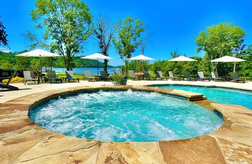 Cedar Bluff Apartment | Escape to “Studio A”! Lake, Pool, Splash Pad, Hot Tub, Kayaks, fire pit, etc.!