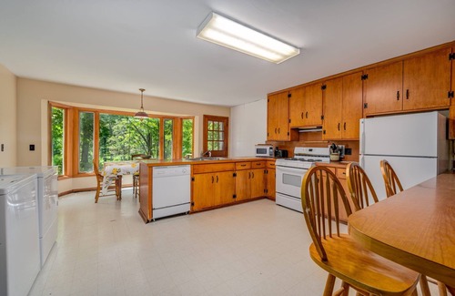 St Croix Falls House | Escape to The Clubhouse at Big Rock Creek – Your All-Season Adventure Awaits!