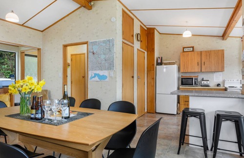 Okere Falls House | Escape to the Lake - Lake Rotoiti Bach
