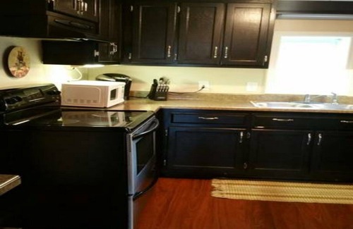 Carthage House | Escape to the Mountains &Lake 1 hr from Nashville!