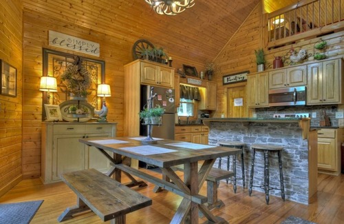 Walnut Mountain Cabin | Escape to Tranquility: Sleepy Hollow Cabin Retreat
