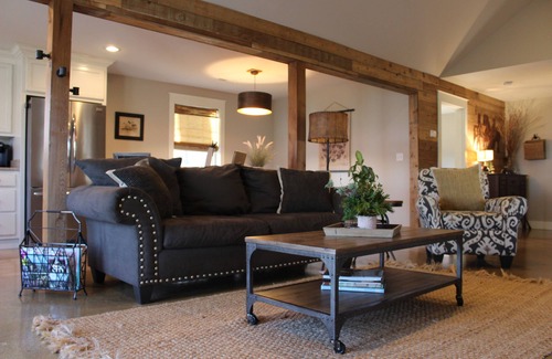 Lookout Mountain Cottage | Escape to your cozy 2-bedroom cottage, just a hop away from Rock City
