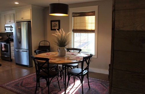 Lookout Mountain Cottage | Escape to your cozy 2-bedroom cottage, just a hop away from Rock City