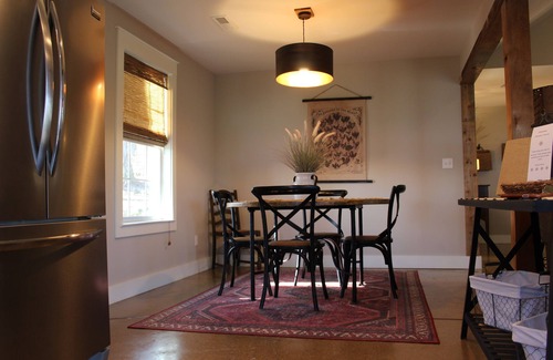 Lookout Mountain Cottage | Escape to your cozy 2-bedroom cottage, just a hop away from Rock City