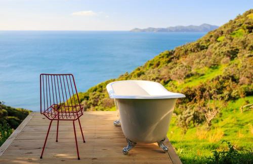Pukerua Bay Other | Escarpment Domes