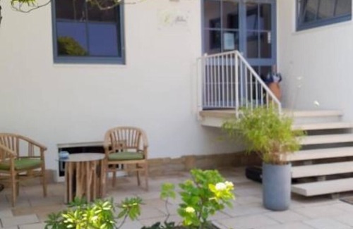Bissersheim House | Eschment Guest House: Standard room with king-size bed