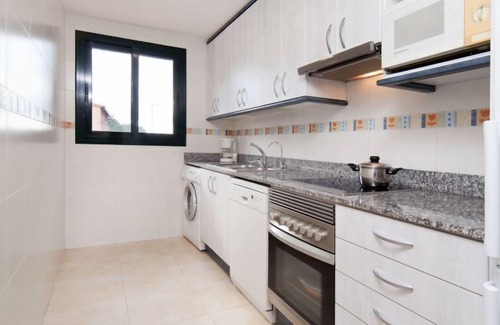 L'Escala Apartment | Escorxador by Interhome