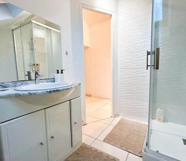 Saint-Herblain Apartment | Espace cosy - Zénith & Atlantis