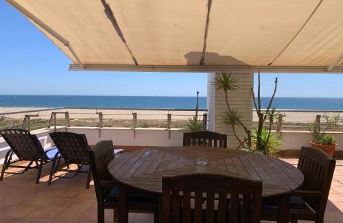Punta del Moral Apartment | Espectacular Atico Frente Al Mar