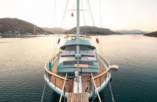 Marmaris City Center Boat Rental | Esperanza