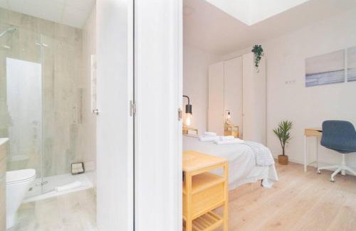 Moscardo Apartment | Esplendor Efímero de Madrid