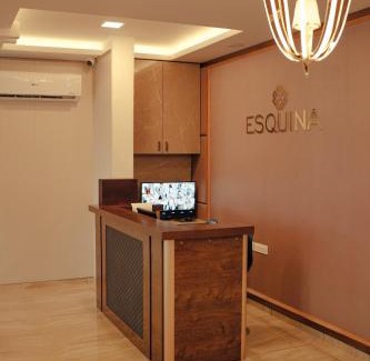 Edapalli Hotel | ESQUINA RESIDENCY
