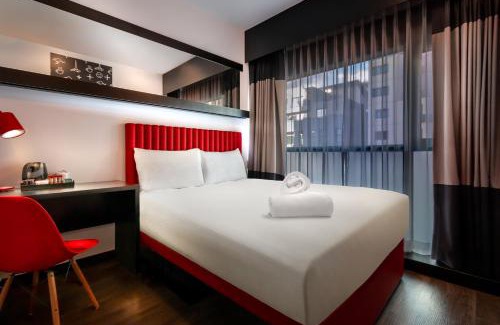 Carlton South Hotel | Essence Hotel Carlton
