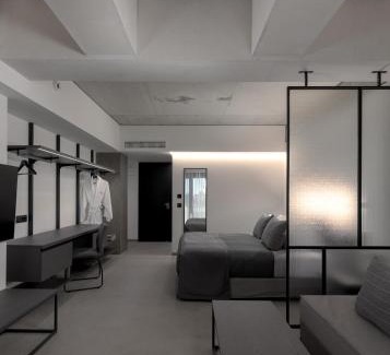 Rhodes Hotel | Essence Suites Downtown Suites - Adults Only