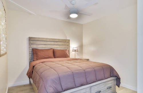 Simi Valley House | estate close to LA and famous beaches, salt pool + fruit trees + playground