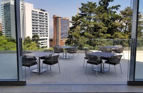 Los Naranjos Hotel | Estelar La Torre Suites
