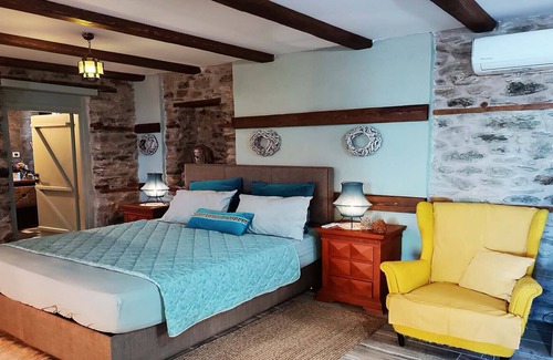 Skotina Villa | Estella Guest House in Villa Anazia