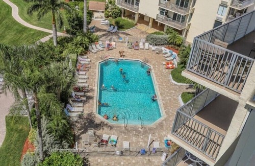 South Island Condo | Estero Beach and Tennis 703b