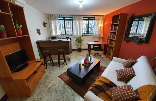 Zona 4 House | ESTU habitaciones