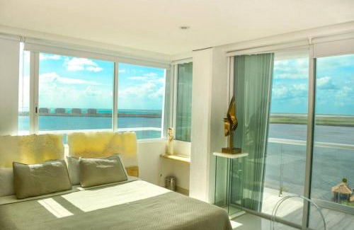 Zona Hotelera Apartment | Estudio a pie de playa, increibles vistas, amanecer, atardecer, balcon, gym, jacuzi, 1807