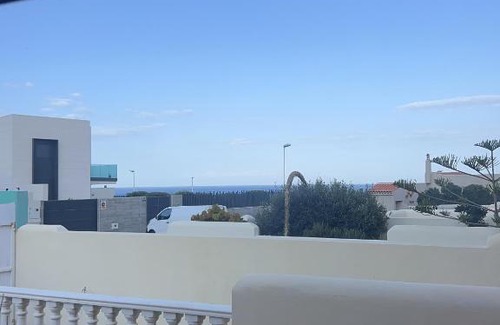 Arenas del Mar Apartment | Estudio apartamento Surf & Playa Medano Tenerife con vistas al mar