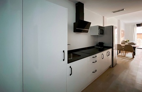 Perchel Sur Apartment | Estudio con Cama Doble - Picú Home