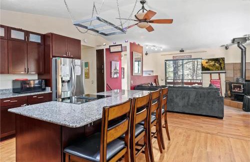 Kachina Village House | Eternal Treehouse Hot Tub Outdoor Oasis in Pines Entertainment Galore