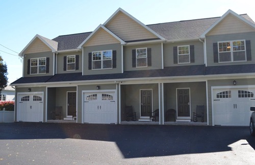 Sodus Point Condo | Etta Belle at Three Schooners Landing