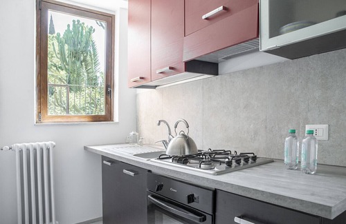 Picanello-Ognina-Barriera-Canalicchio Apartment | Euphorbia Apartment by Wonderful Italy