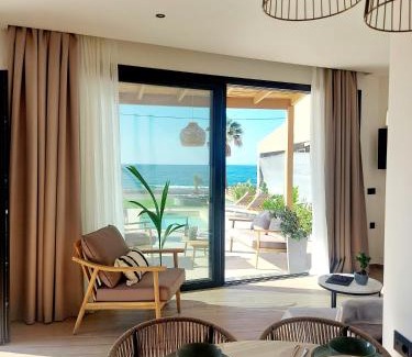 Agkisaras Villa | Euphoria Seafront Residence
