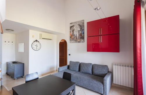 Zona XXIV Fonte Ostiense Apartment | EUR Moravia Attico panoramico con terrazzo, fino a 5 ospiti