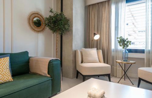 Castillejos Apartment | Eurobuilding 2 - Alojamiento con estilo en Castellana - Bernabéu by SharingCo