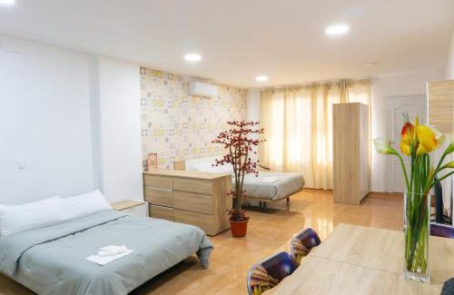 Numancia Apartment | EV4 Hakuna Loft 4PAX metro