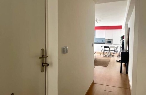 San Vicente Apartment | Eva Plaza del Museo