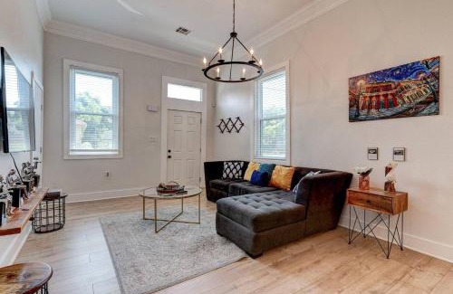 Seventh Ward House | Event Weekend Hub Near Superdome & Fq