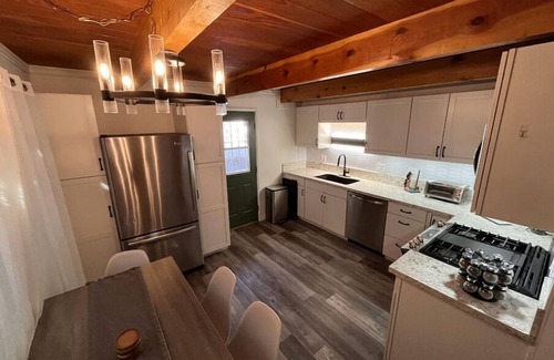 Sugarloaf House | Ever Serene Cabin at Sugarloaf