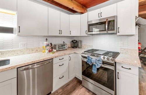 Sugarloaf House | Ever Serene Cabin at Sugarloaf