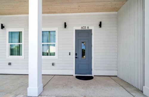 Bahama Beach House | Evergreen By the Sea Unit A