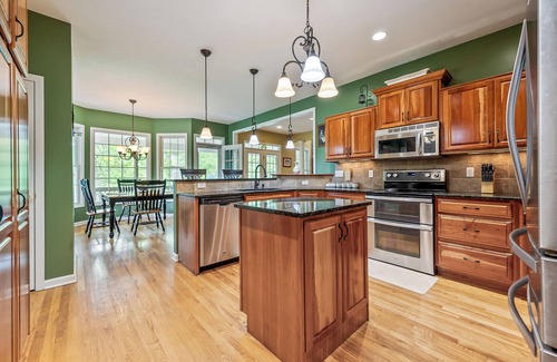 Blacksburg House | Evergreen Estate
