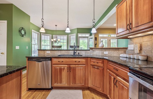 Blacksburg House | Evergreen Estate