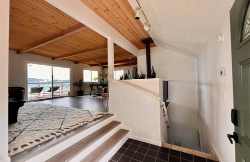 Kelseyville House | Evergreen Lakeview