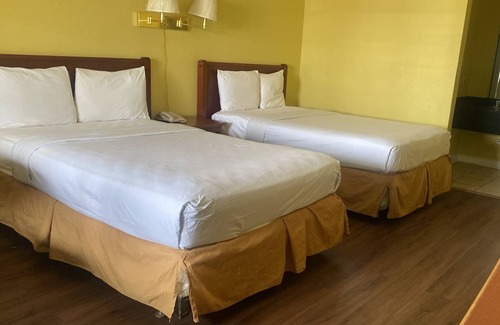 Kenner - Louis Armstrong International Airport Hotel | Evergreen Plaza Inn