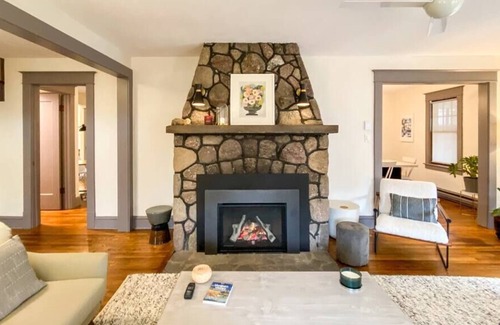 Allaben House | Evergreen Terrace - Cozy in the Catskills