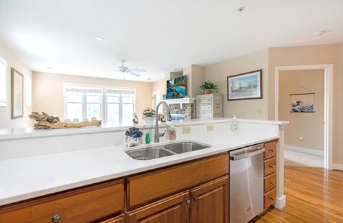 Foscoe Condo | Evergreens 1421- Mountain Condo, Gated Resort, Indoor/Outdoor Pools and Hot Tub, Fitness Area, Fi.