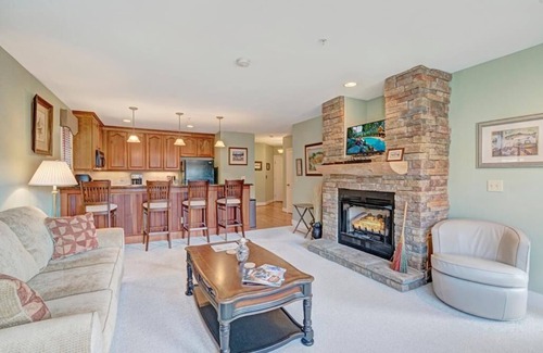 Foscoe Condo | Evergreens 1522- Mountain Condo, Gated Resort, Indoor/Outdoor Pools and Hot Tub, Fitness Area, Fi.